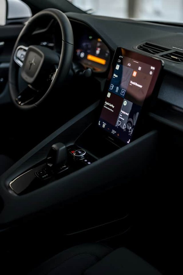 Comment sécuriser son véhicule contre les attaques électroniques ?