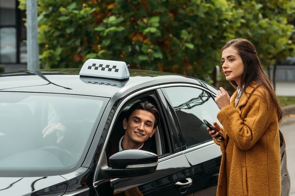 Taxi lille: votre allié fiable, disponible 24h/24 et 7j/7